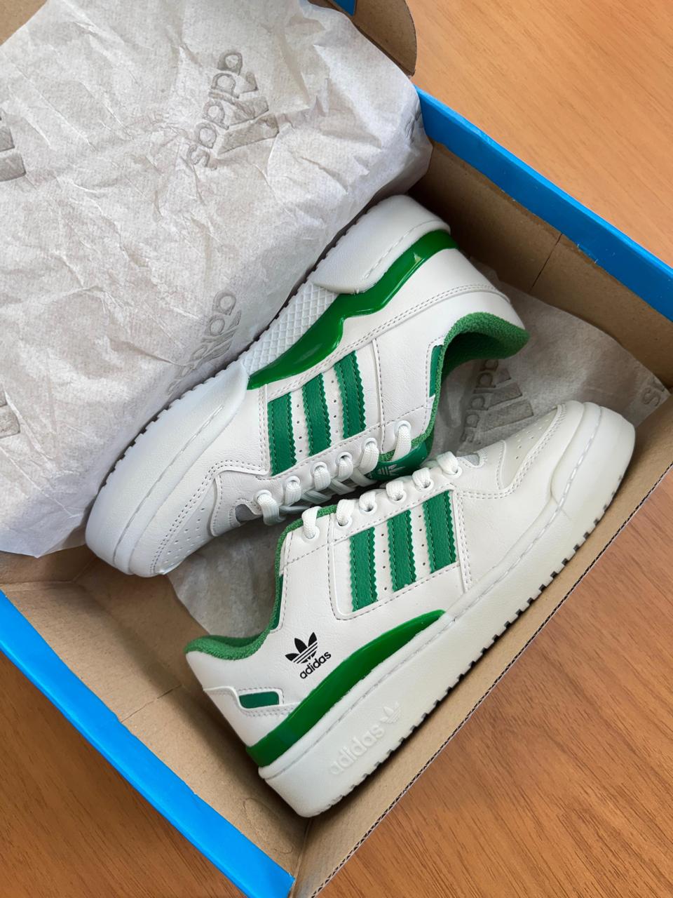 Tênis Adidas Fórum