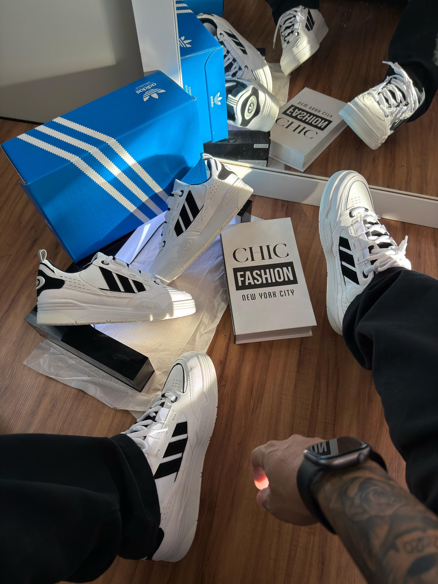 Tênis Adidas Adi2000
