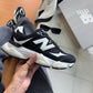 Tênis New Balance 9060