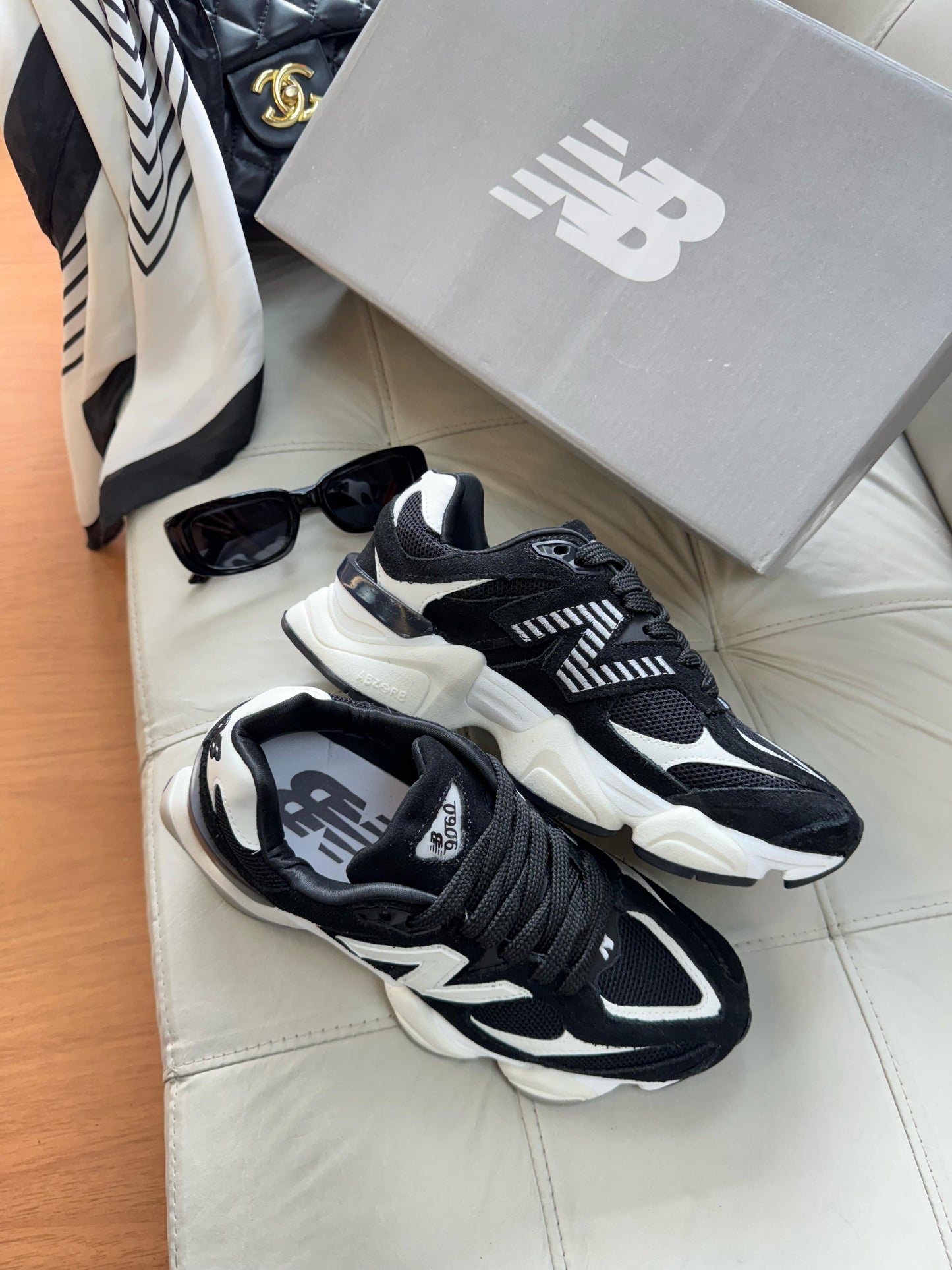 Tênis New Balance 9060