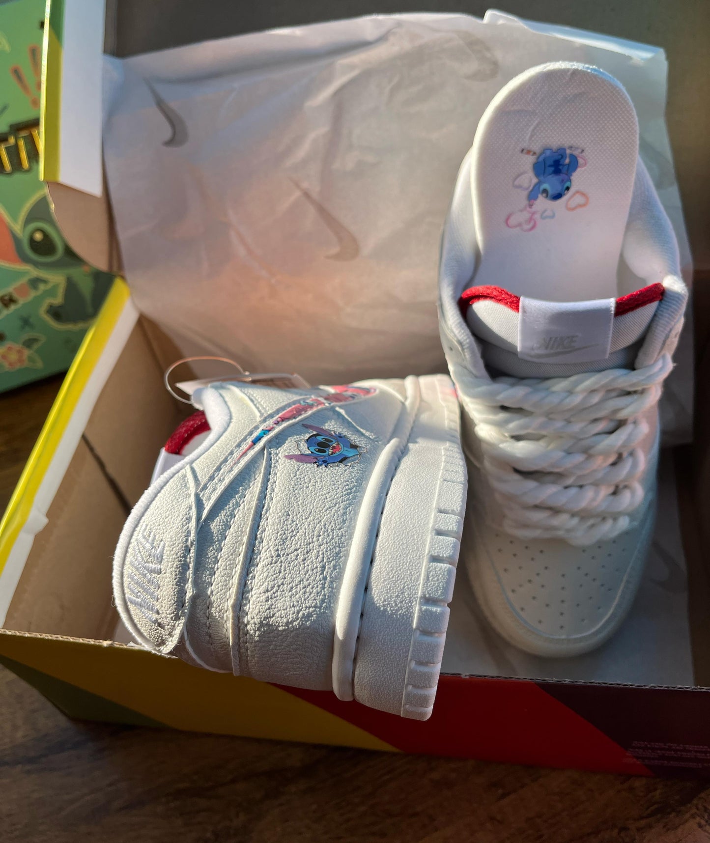Tênis Nike Jordan - Lilo & Stitch