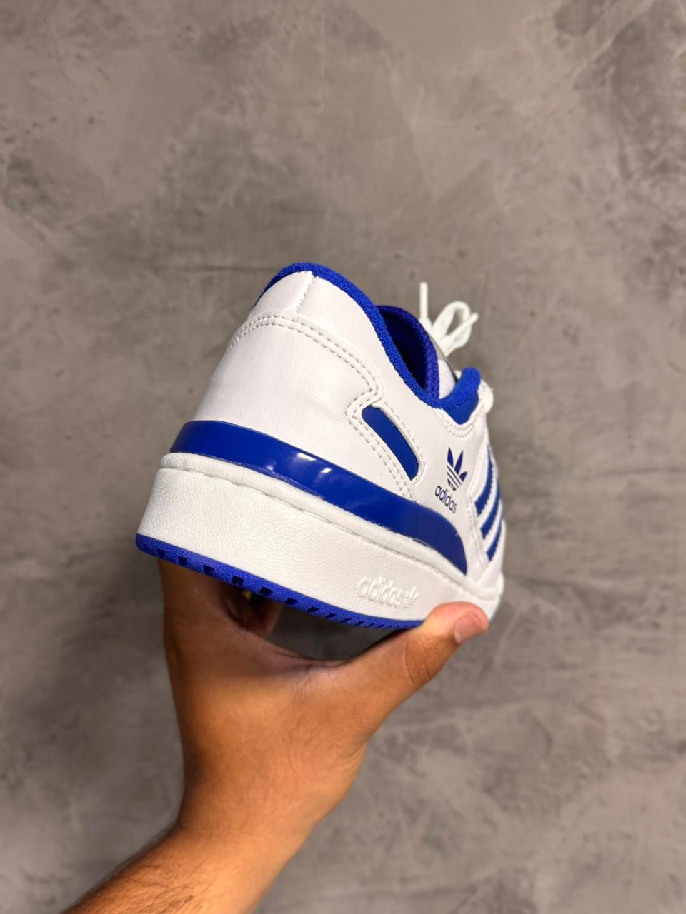 Tênis Adidas Fórum